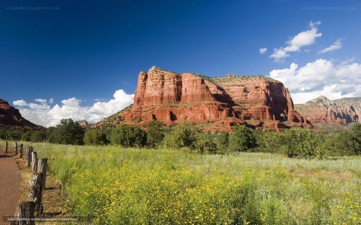 Red rock formations in Sedona