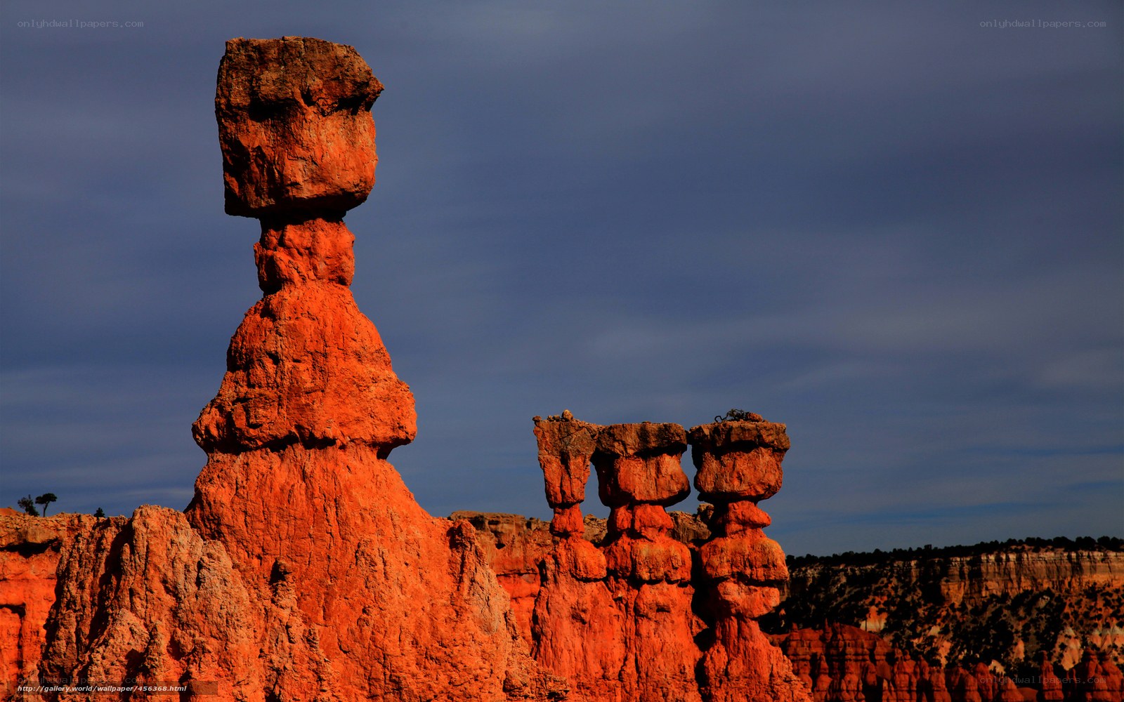 Red rock hoodoos at dusk
