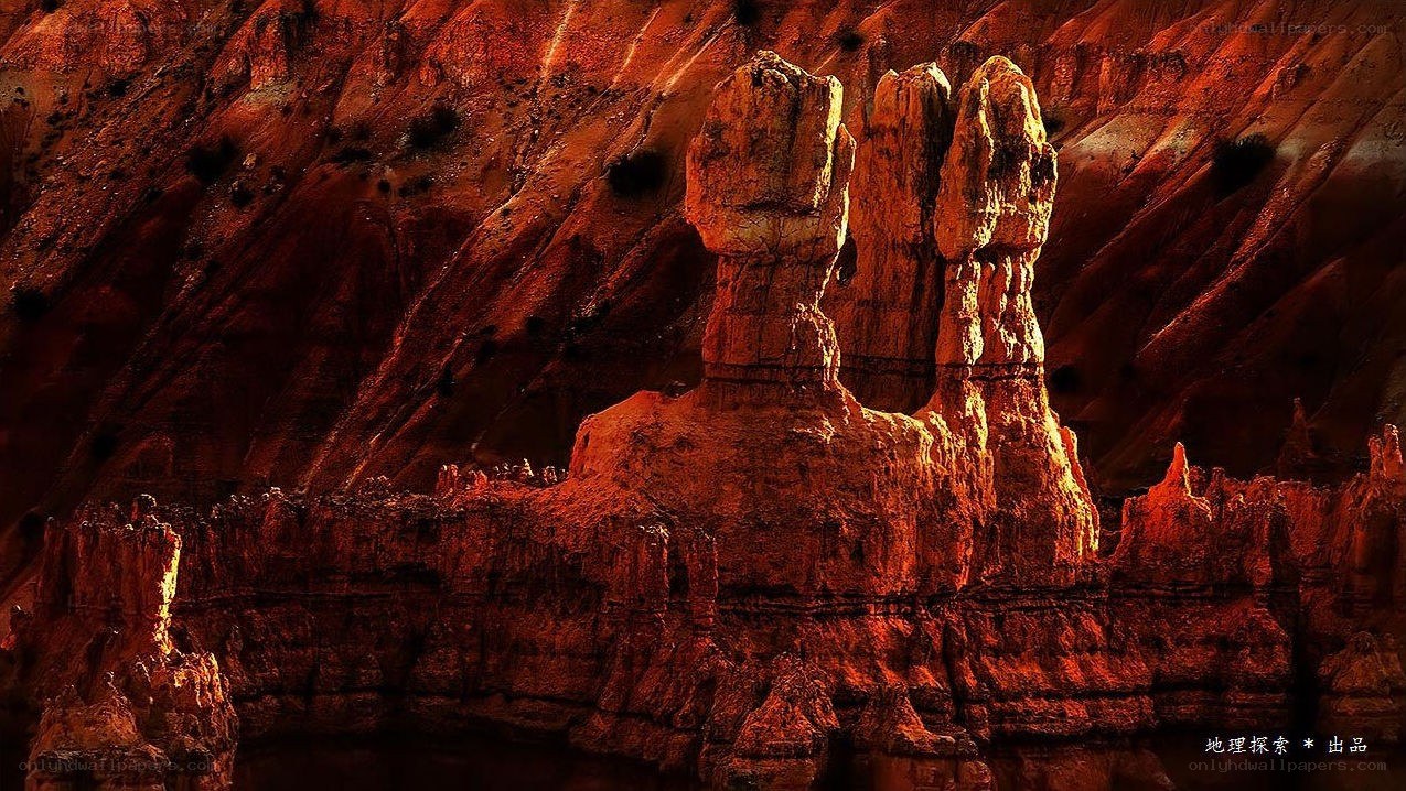 Red rock hoodoos at sunset