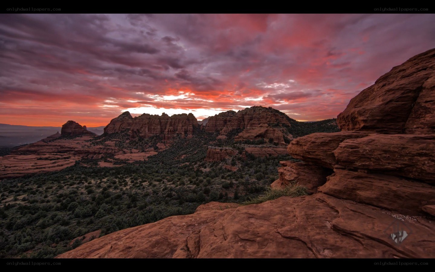 Red rock sunset landscape