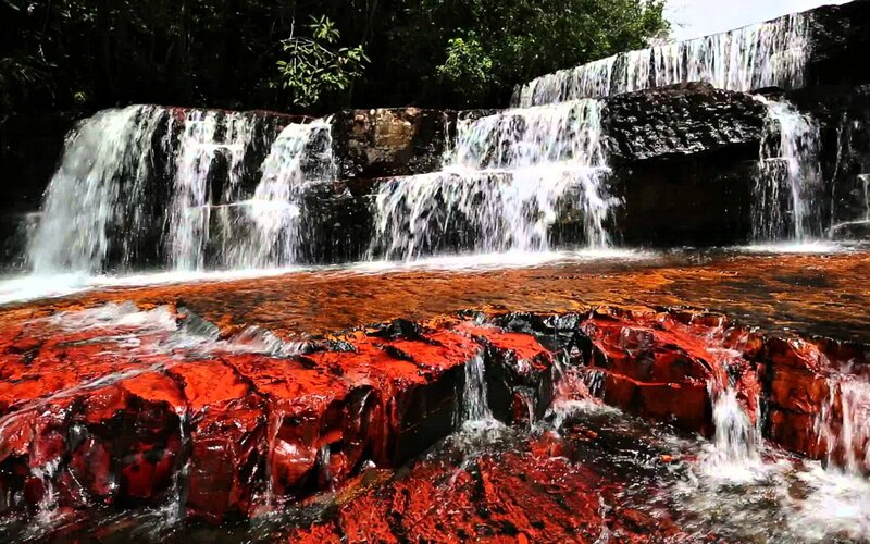 Red Rock Waterfall — Natural