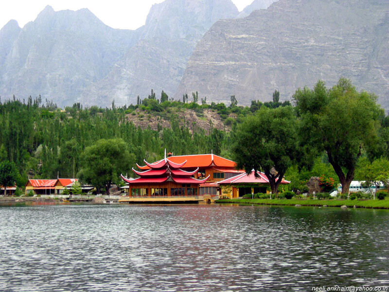 Red-roofed Pavilion on Lake