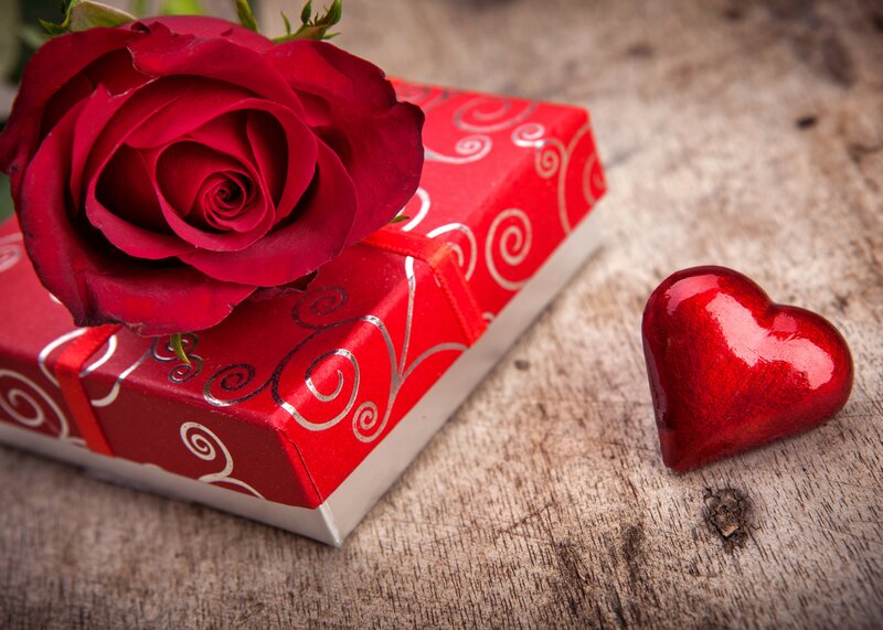 Red Rose and Gift Box — Romantic, Photograph, Gift Box, Heart, Wooden Surface