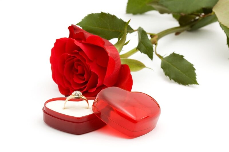 Red Rose and Ring — Romantic, Photograph