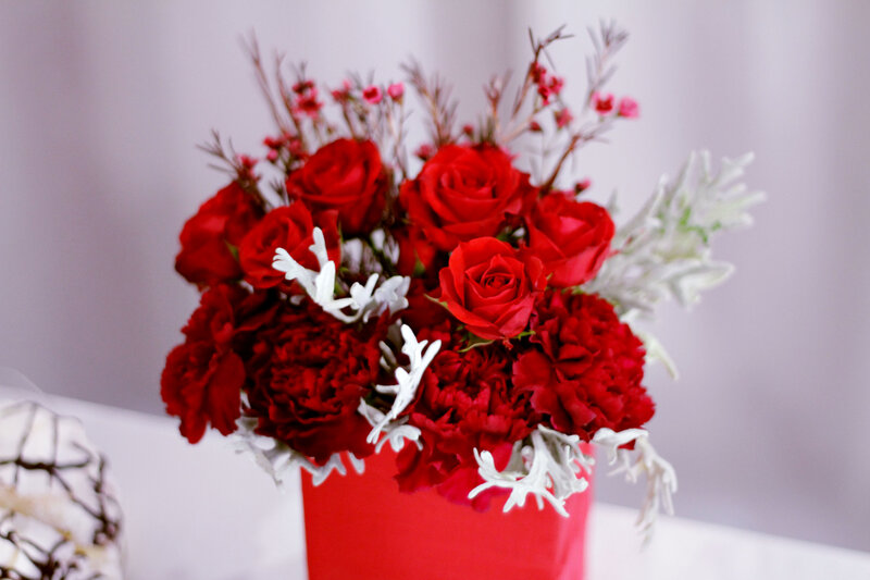 Red Rose Bouquet — Calm, Photograph, Carnations