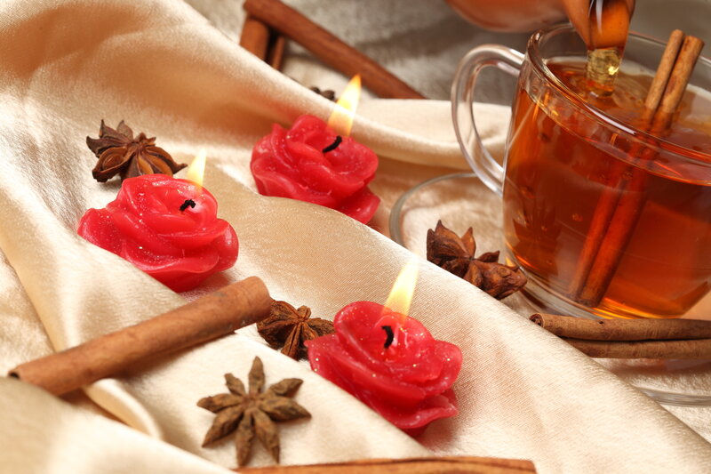 Red Rose Candles and Tea
