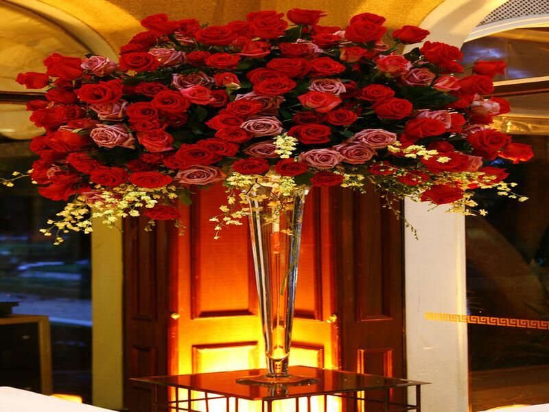 Red rose floral arrangement