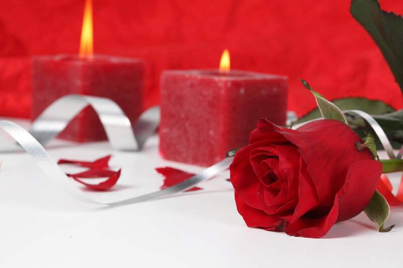 Red Rose with Candles — Romantic, Photograph