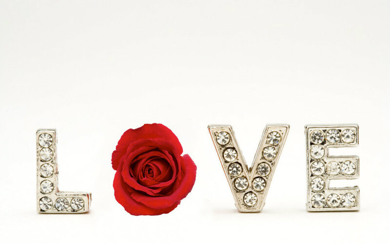 Red Rose with Love Letters — White