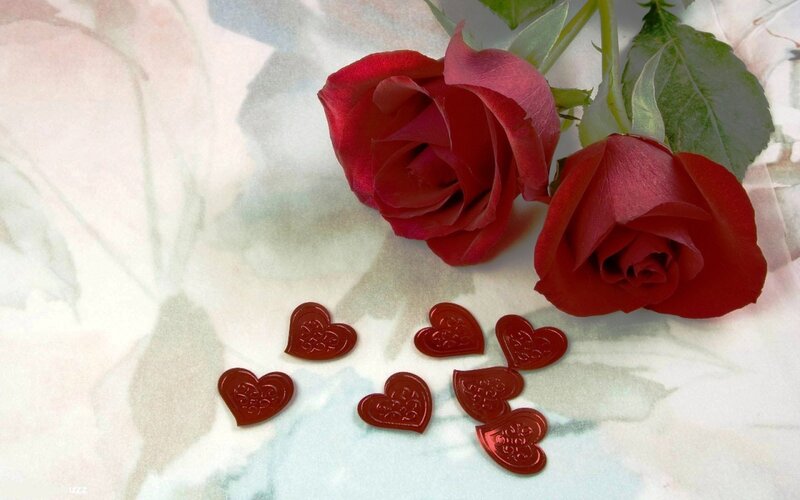 Red Roses and Heart Candies — Romantic
