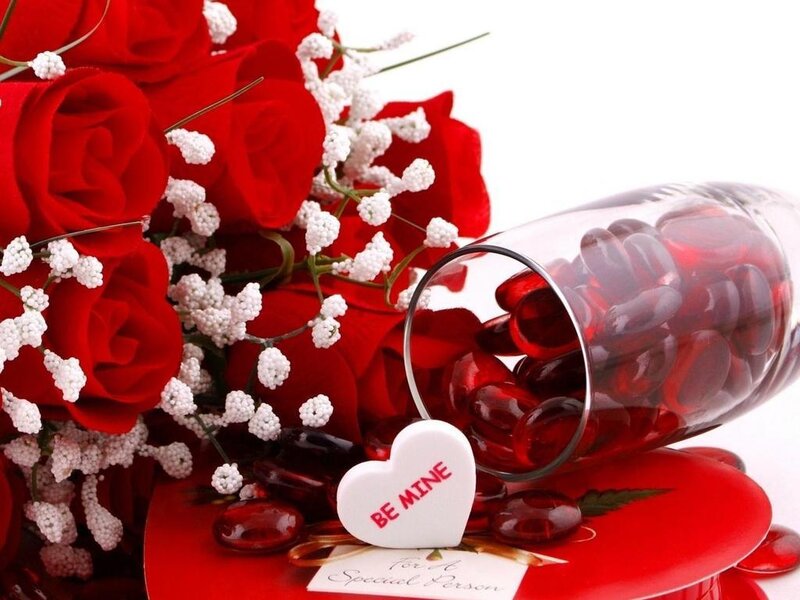 Red Roses and Heart Candy — Romantic
