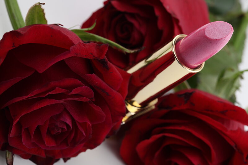 Red Roses and Lipstick