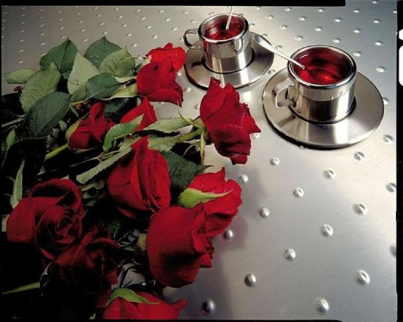 Red Roses and Tea Cups