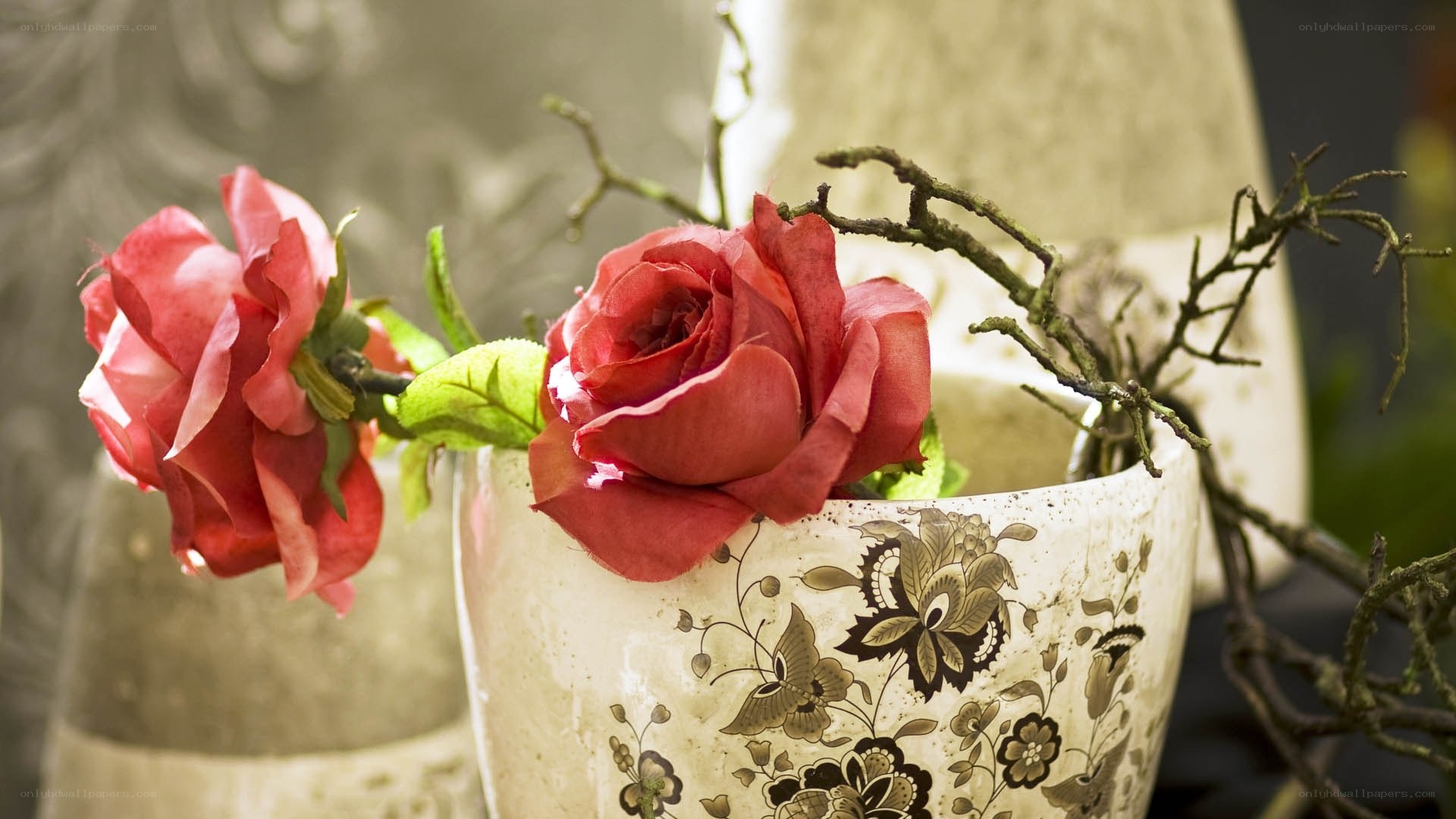 Red roses in a floral vase
