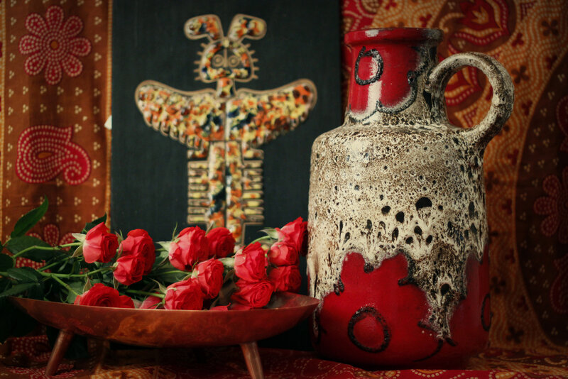 Red Roses in Bowl — Dramatic