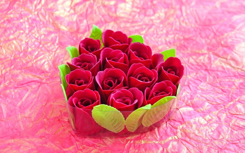 Red Roses in Heart Container