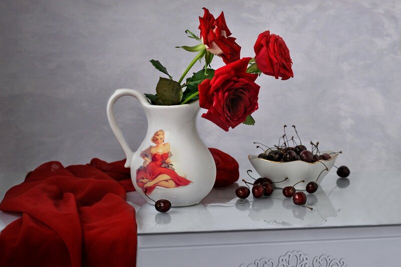 Red Roses in Pitcher — White, Calm