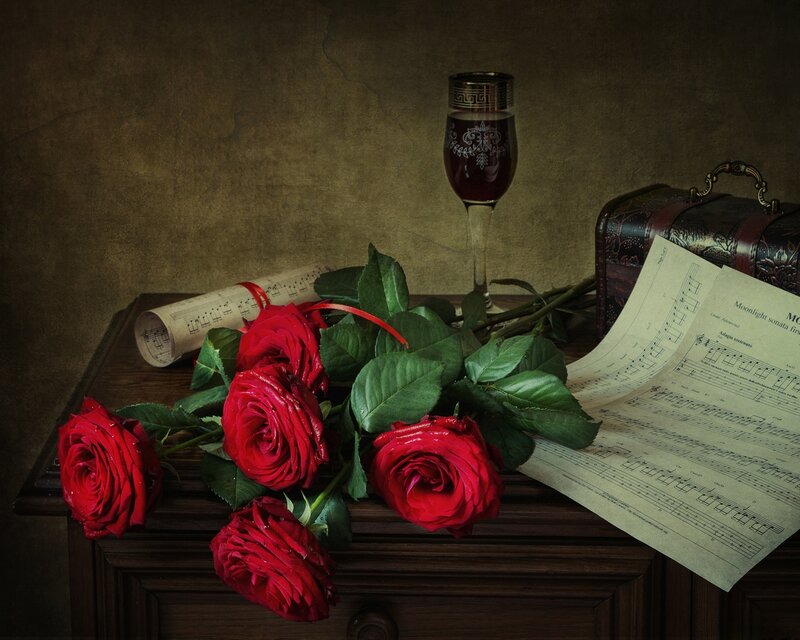 Red Roses on Table — Dramatic, Photograph