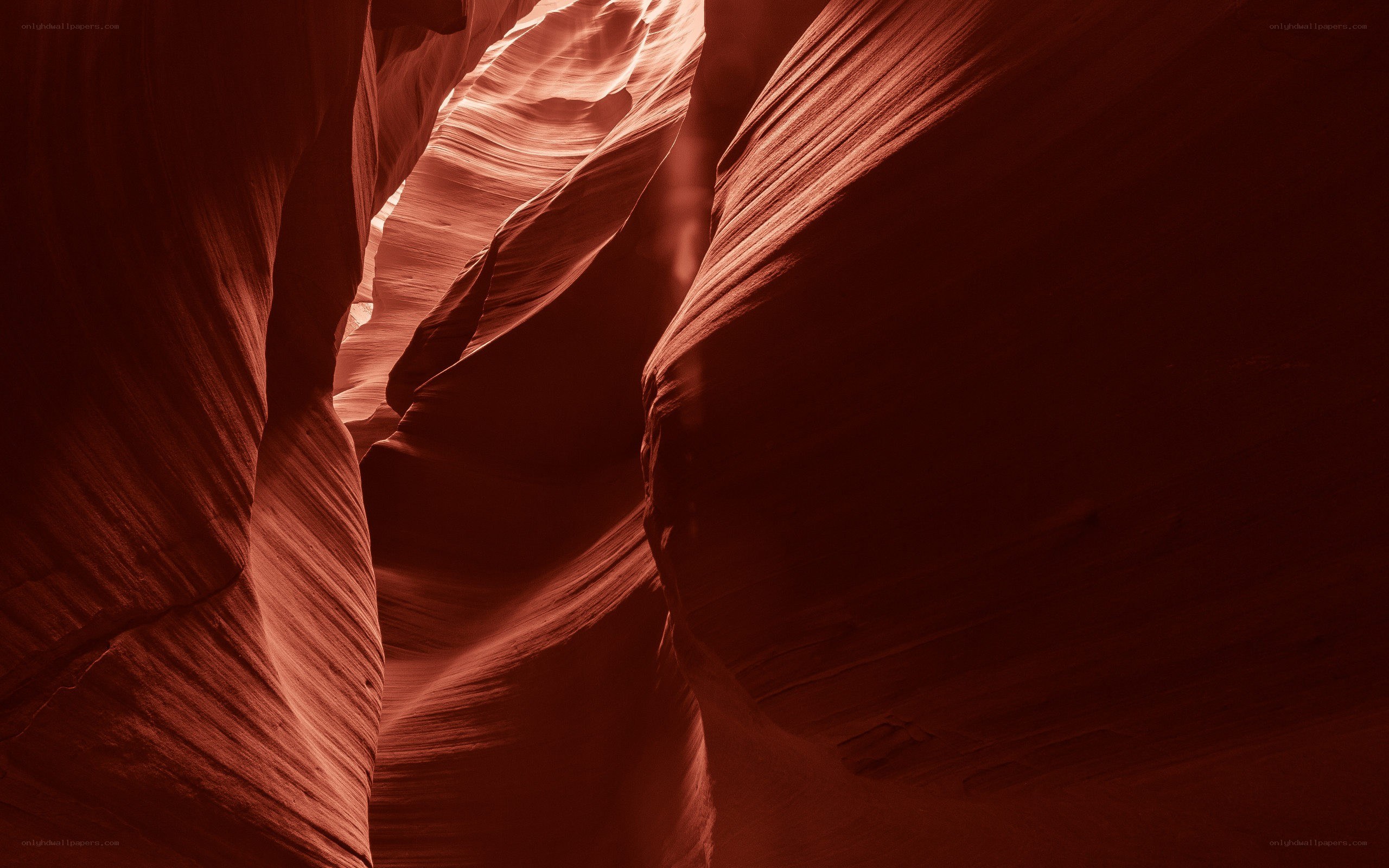 Red sandstone canyon walls