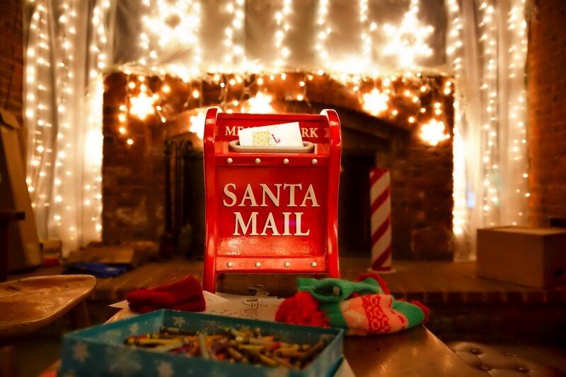 Red Santa Mail Box