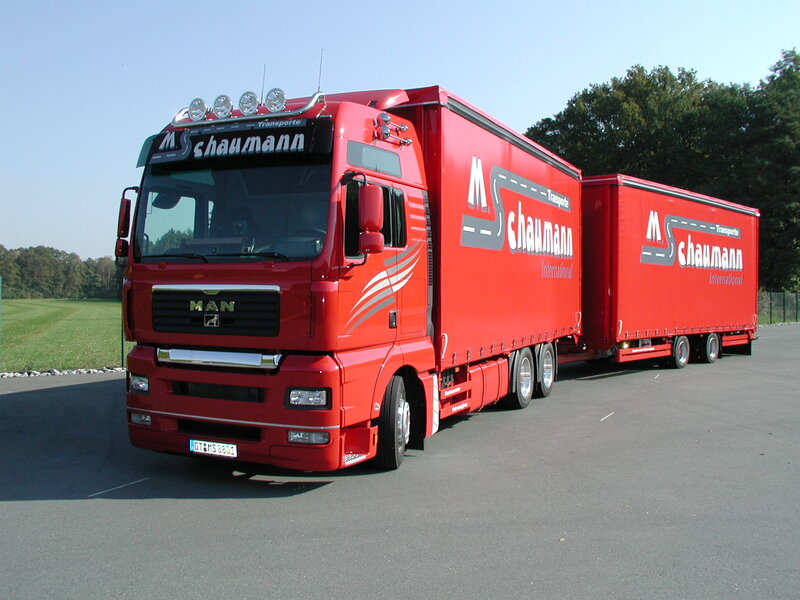 Red Semi-truck — Neutral, Afternoon