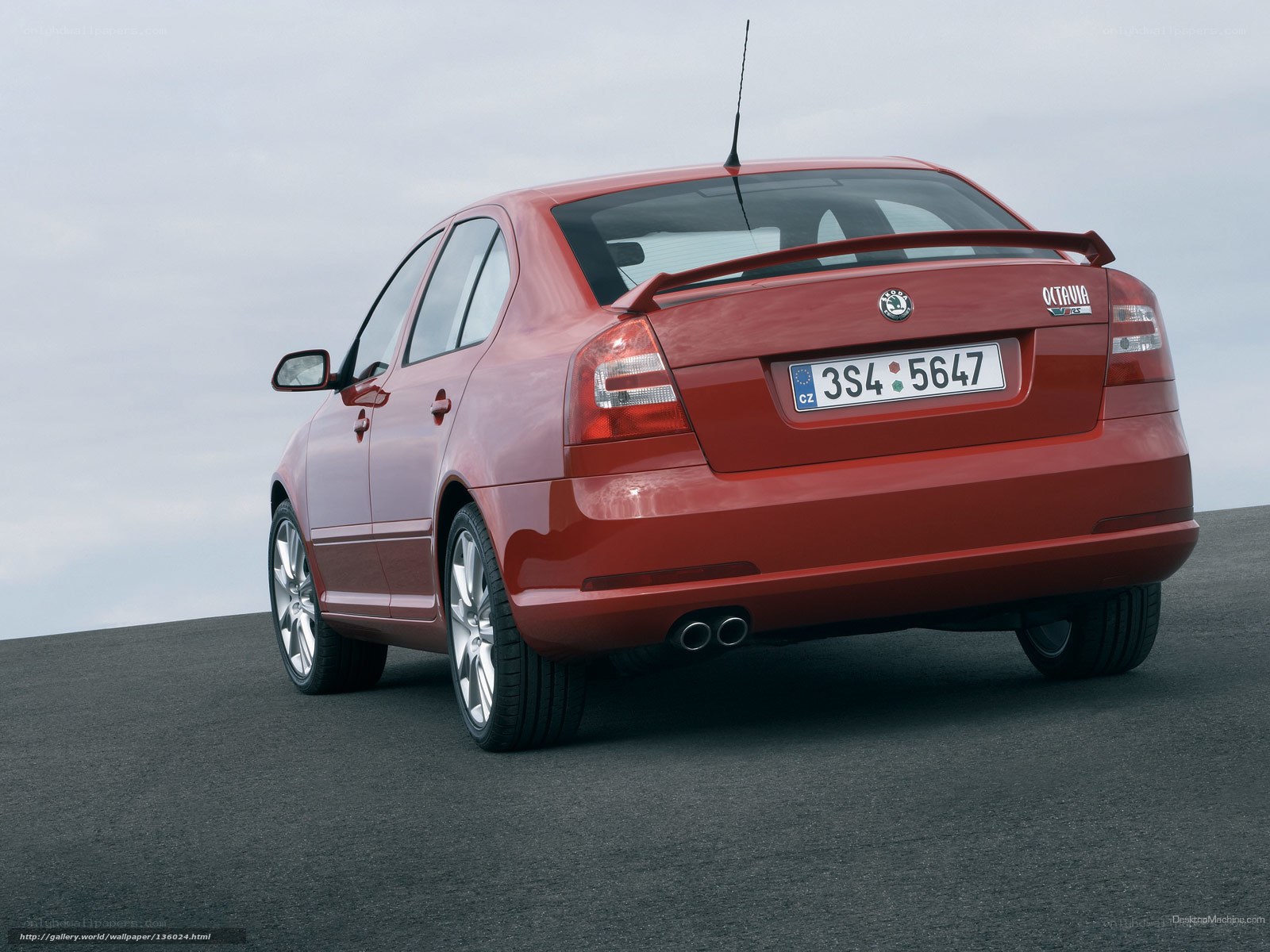 red skoda octavia rs