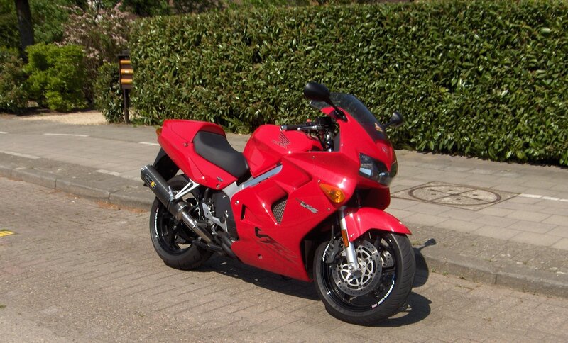 Red Sport Motorcycle — Calm