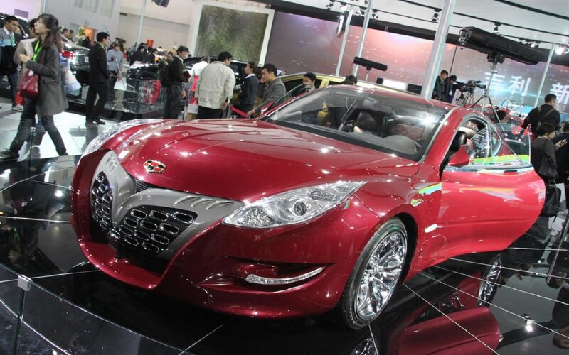 Red Sports Car — Busy