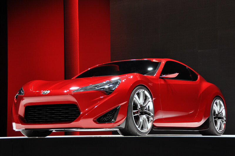 Red Sports Car — Dramatic, Photograph, Stage