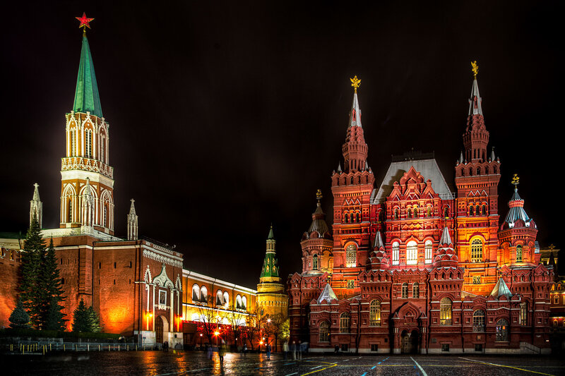 Red Square at Night — Dramatic, Photograph