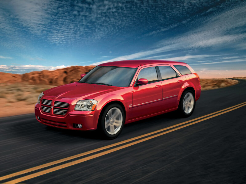 Red Station Wagon — Dynamic