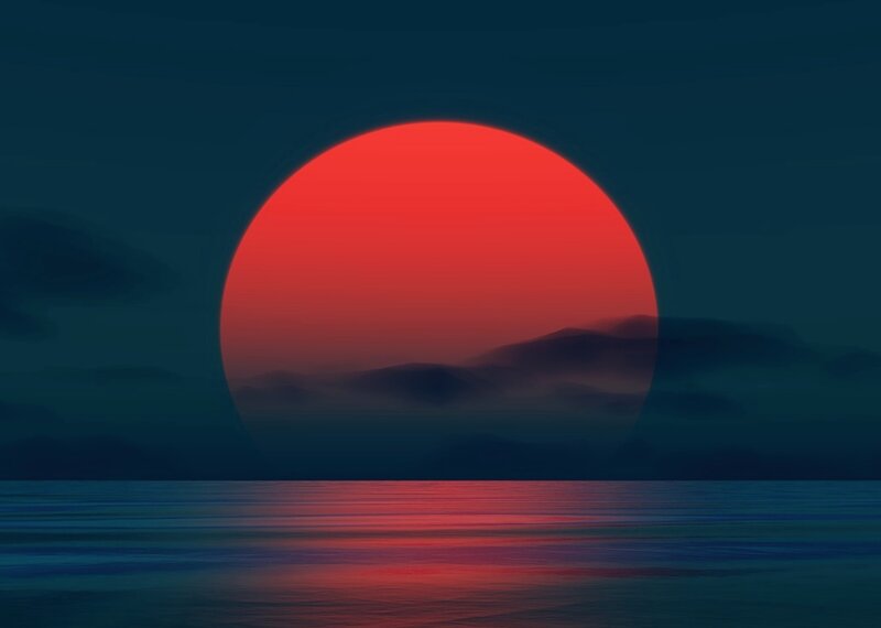 Red Sun over Water — Serene, Sunset