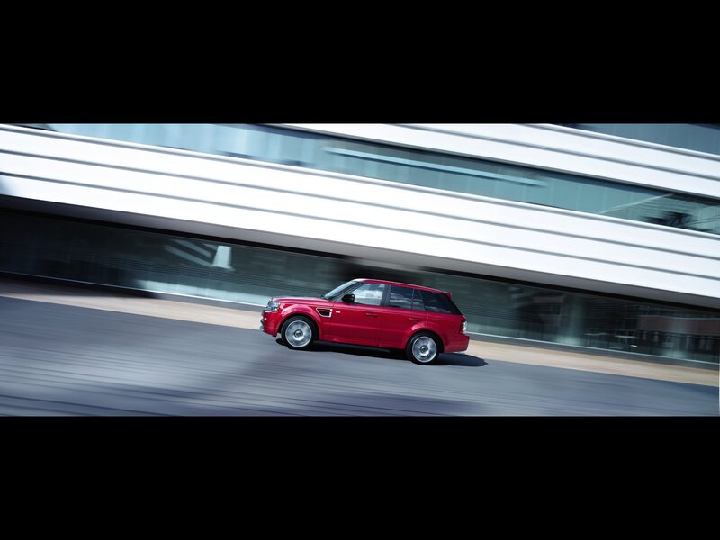 Red Suv in Motion — Dynamic, Photograph