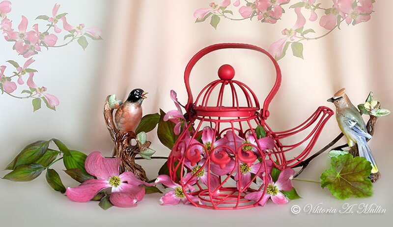 Red Teapot with Birds