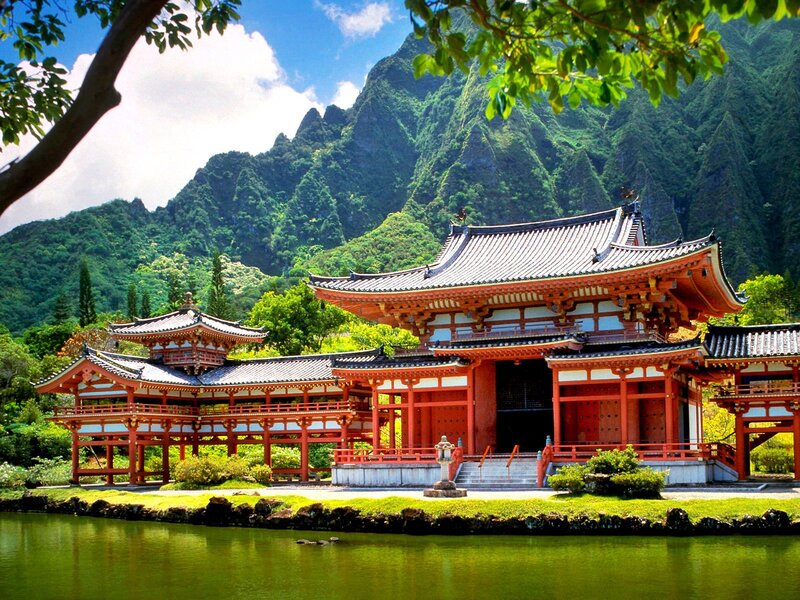 Red Temple Complex — Serene
