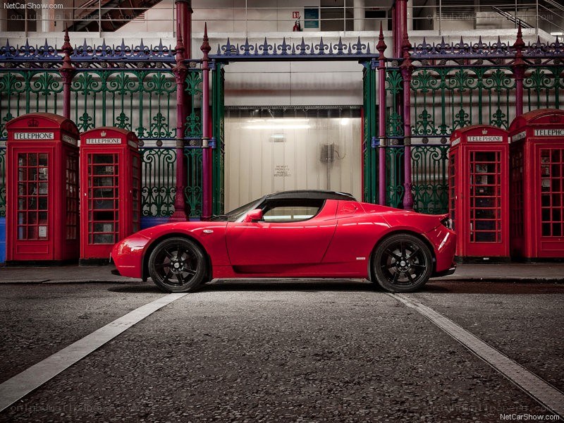Red Tesla Roadster in London