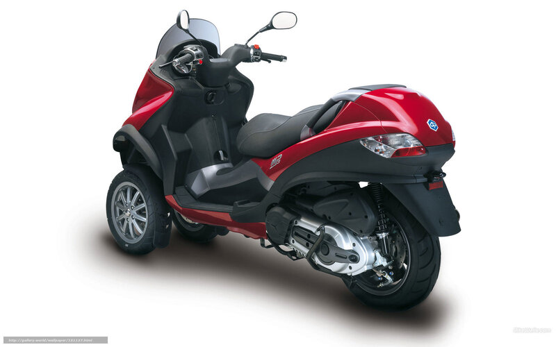 Red Three-wheeled Scooter — Neutral, Photograph, Windshield, Side Mirror, Seat
