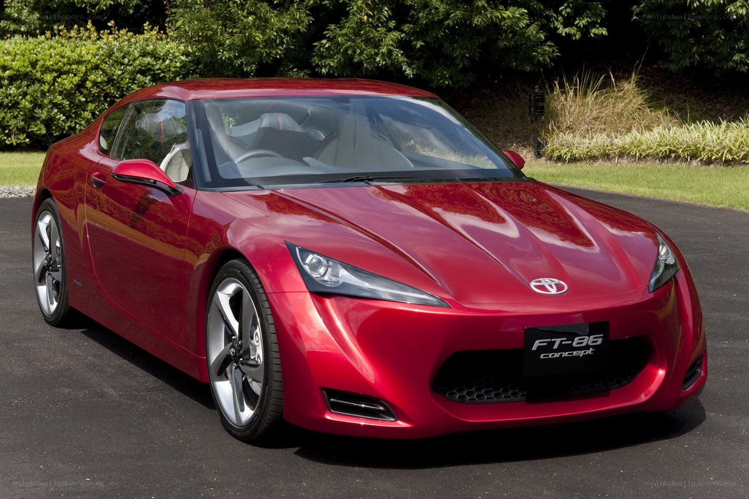 Red Toyota FT-86 Concept