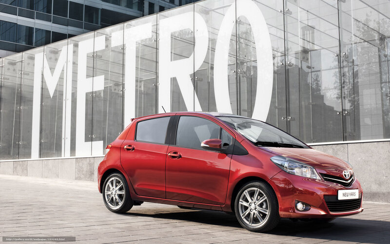 Red Toyota Yaris Car — Modern