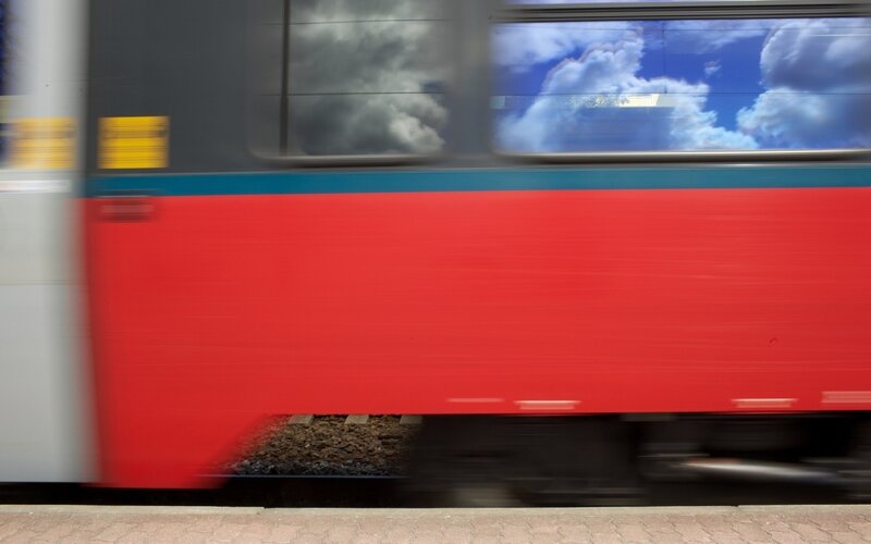 Red Train Car — Dynamic