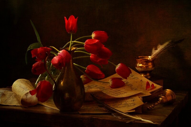 Red Tulips in Vase — Dramatic, Painting, Sheet Music