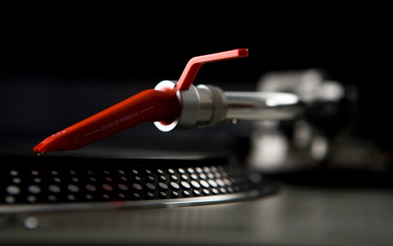 Red Turntable Stylus
