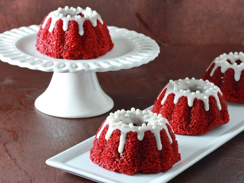 Red Velvet Cakes