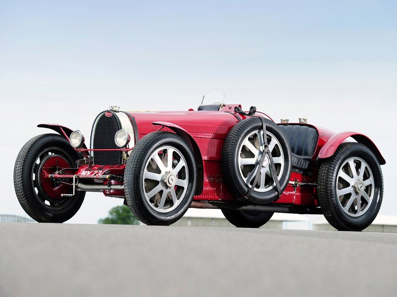 Red vintage Bugatti race car