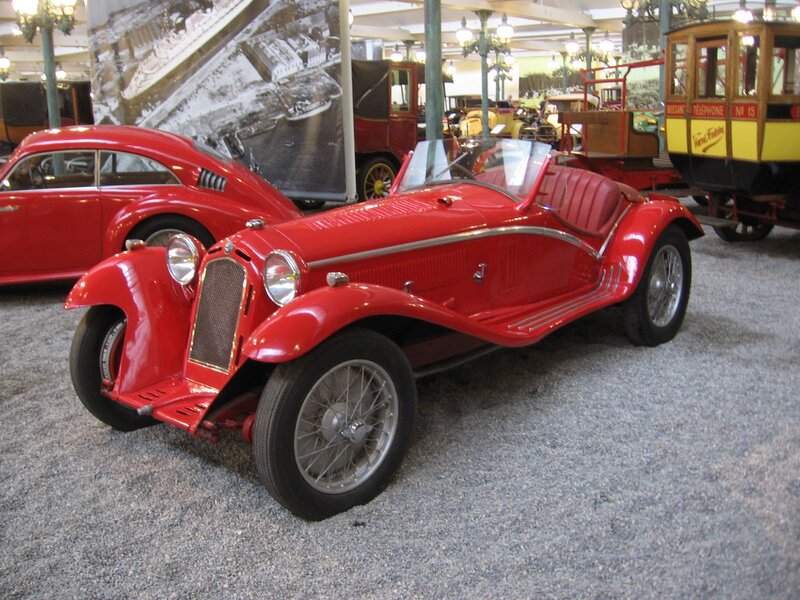 Red Vintage Car — Calm, Photograph, Bus