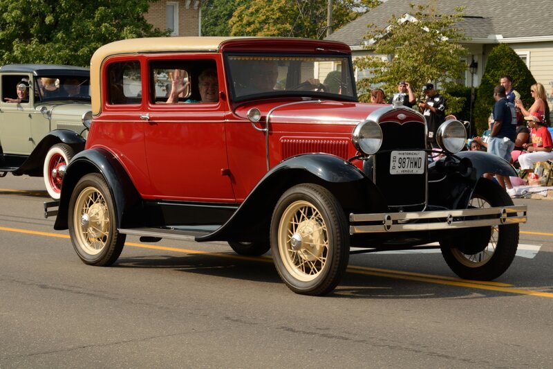 Red Vintage Car — Festive, Afternoon