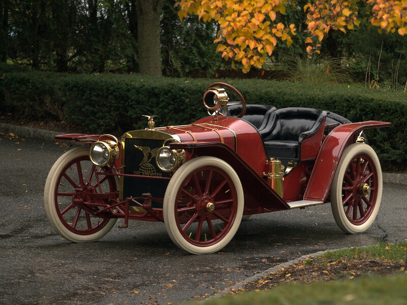 Red Vintage Car — Serene, Autumn