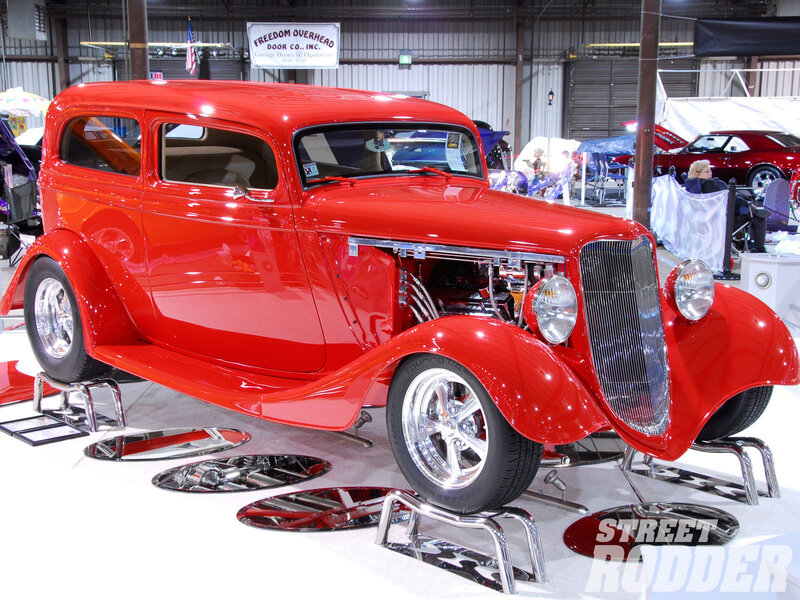 Red Vintage Car — Showcase, Photograph, Car Show, Chrome Wheels