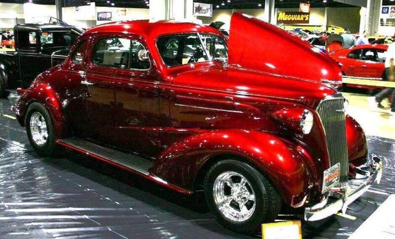 Red Vintage Car — Showcase