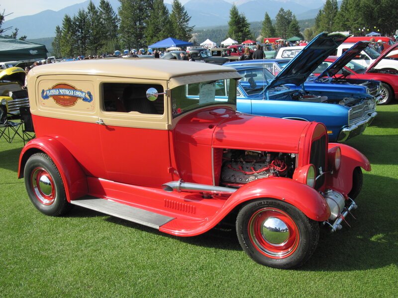 Red Vintage Delivery Truck — Outdoor